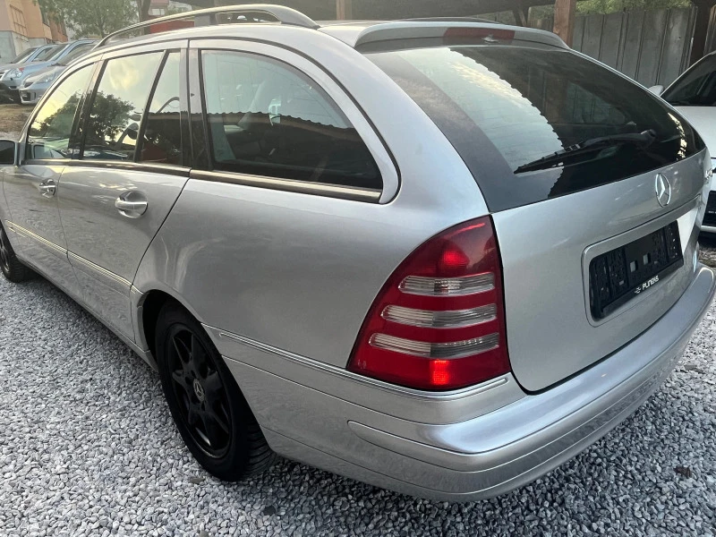 Mercedes-Benz C 240 LPG/4 matic, снимка 3 - Автомобили и джипове - 47338115