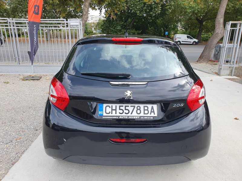 Peugeot 208 1.4/68кс, снимка 6 - Автомобили и джипове - 47301163