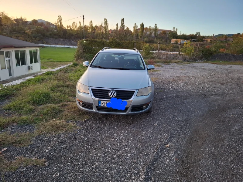 VW Passat, снимка 1 - Автомобили и джипове - 47610726