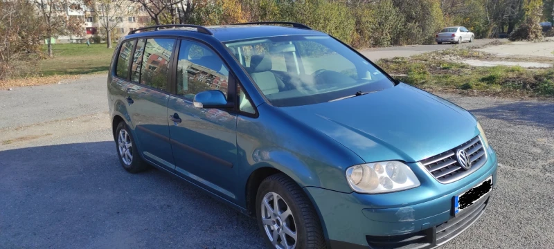 VW Touran 1, 6, снимка 2 - Автомобили и джипове - 47921361