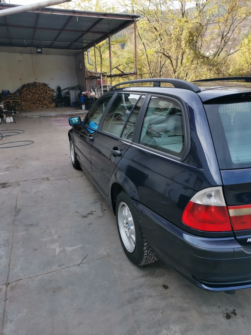 BMW 320 320D, снимка 12 - Автомобили и джипове - 48506138