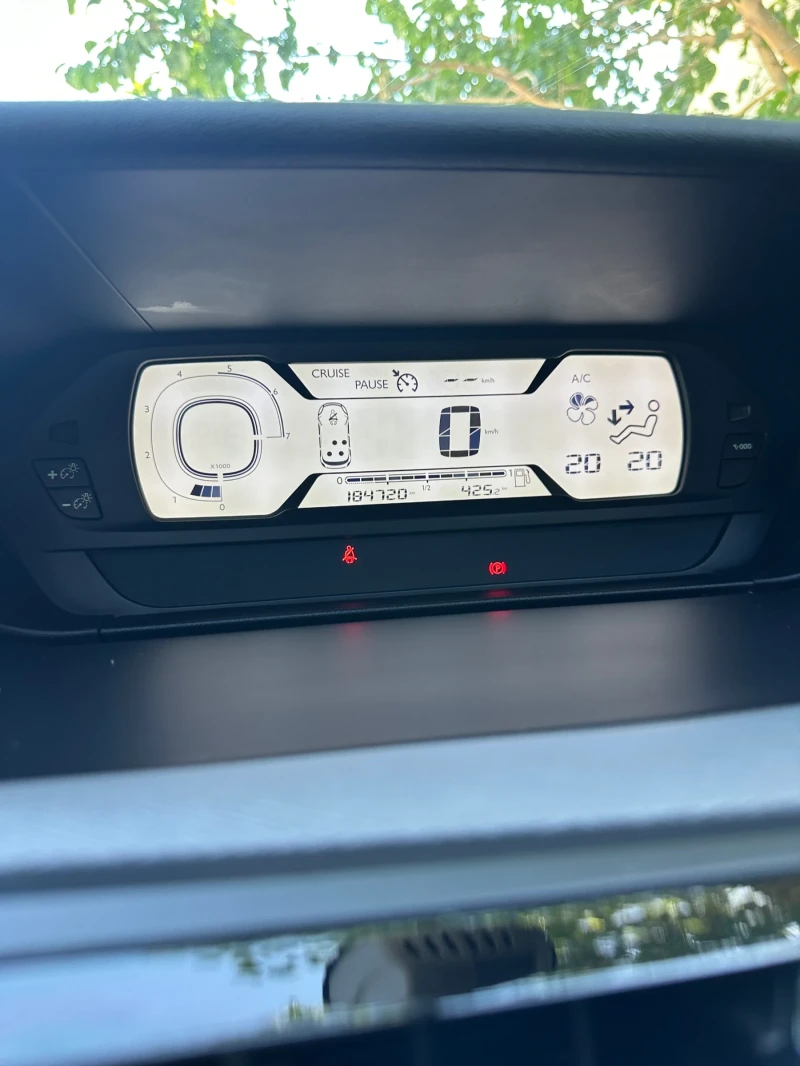 Citroen Grand C4 Picasso 6+ 1/Navi/Led, снимка 14 - Автомобили и джипове - 51172897