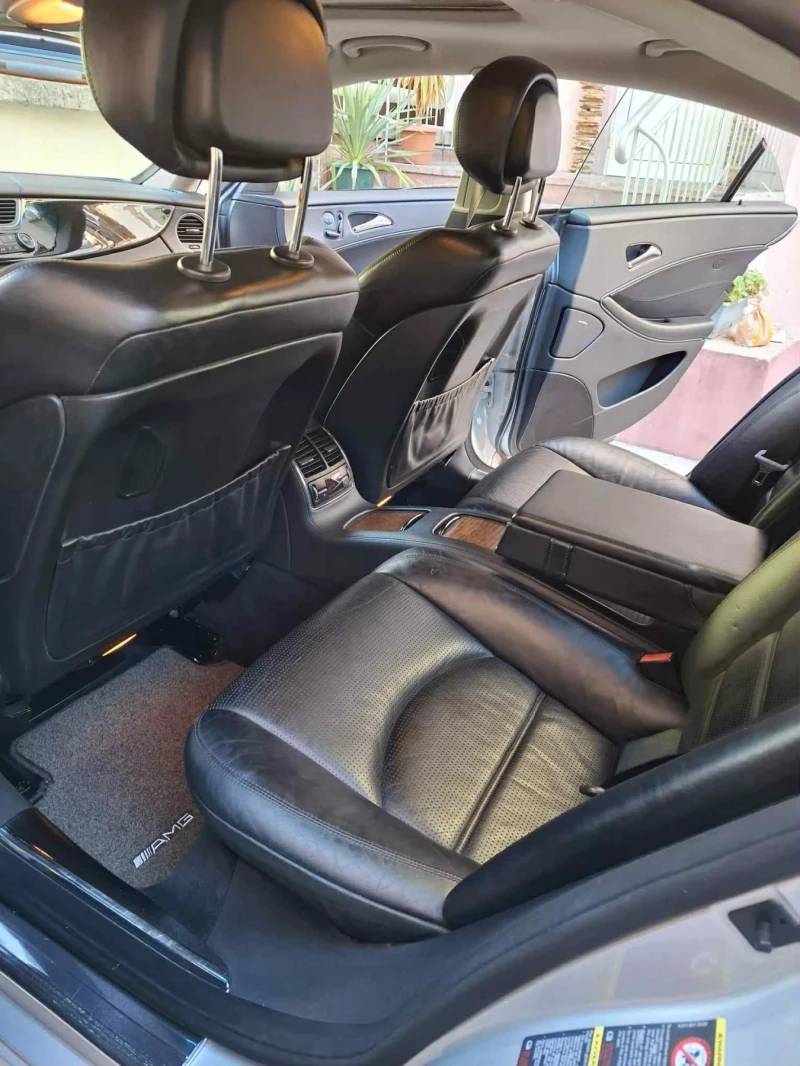 Mercedes-Benz CLS 63 AMG AMG, снимка 9 - Автомобили и джипове - 52537211