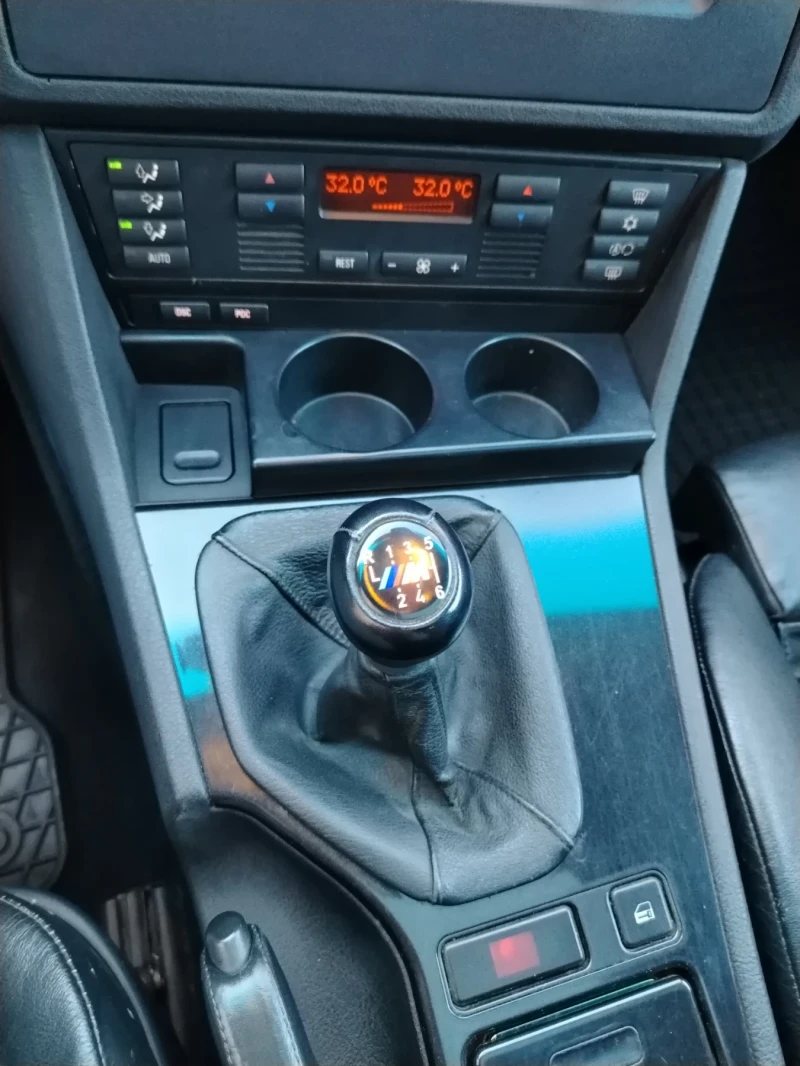 BMW 530, снимка 14 - Автомобили и джипове - 52621181