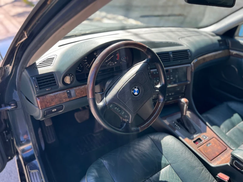 BMW 740 I , снимка 6 - Автомобили и джипове - 52633693