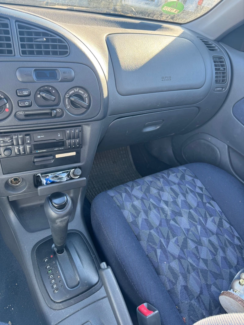 Mitsubishi Colt Автоматик* Бензин* Климатик* , снимка 7 - Автомобили и джипове - 52894080