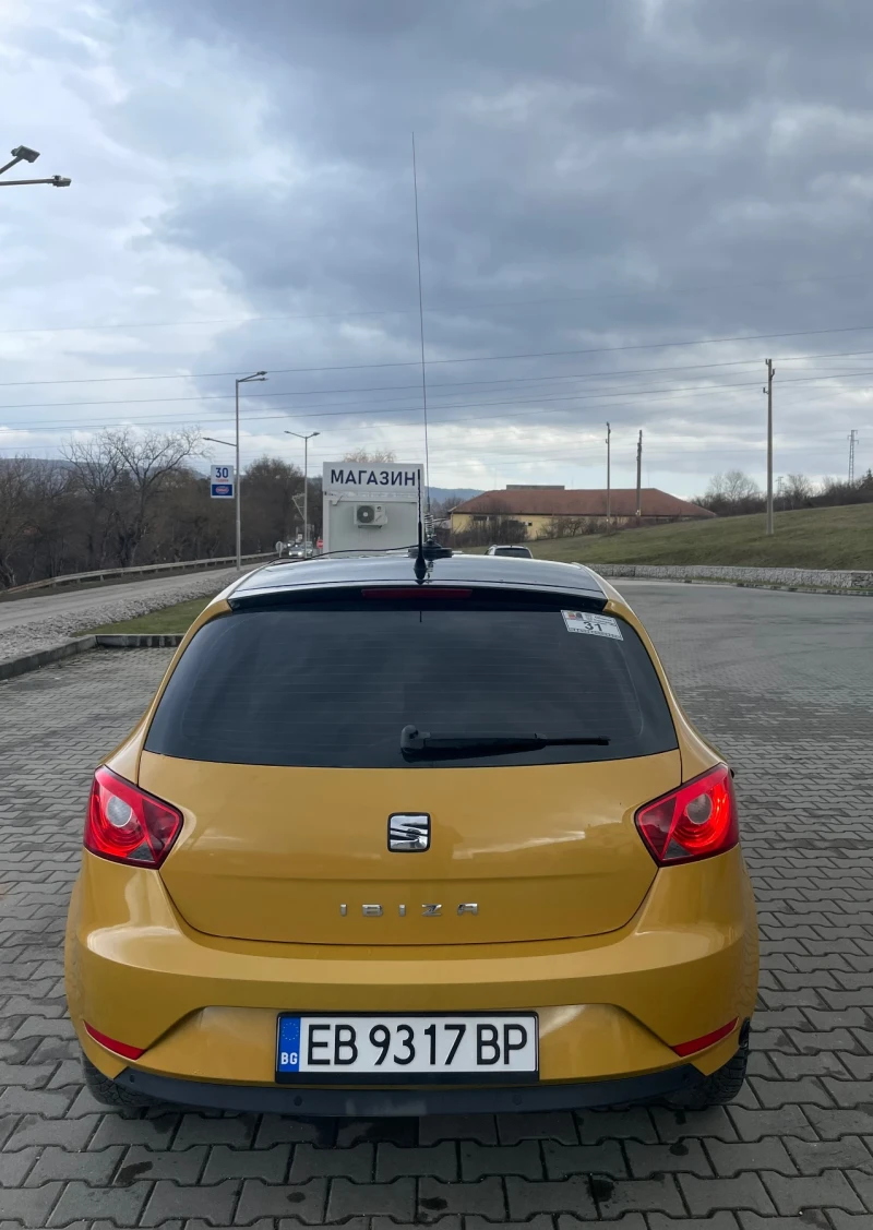 Seat Ibiza 1.0 MPI, снимка 5 - Автомобили и джипове - 53236106