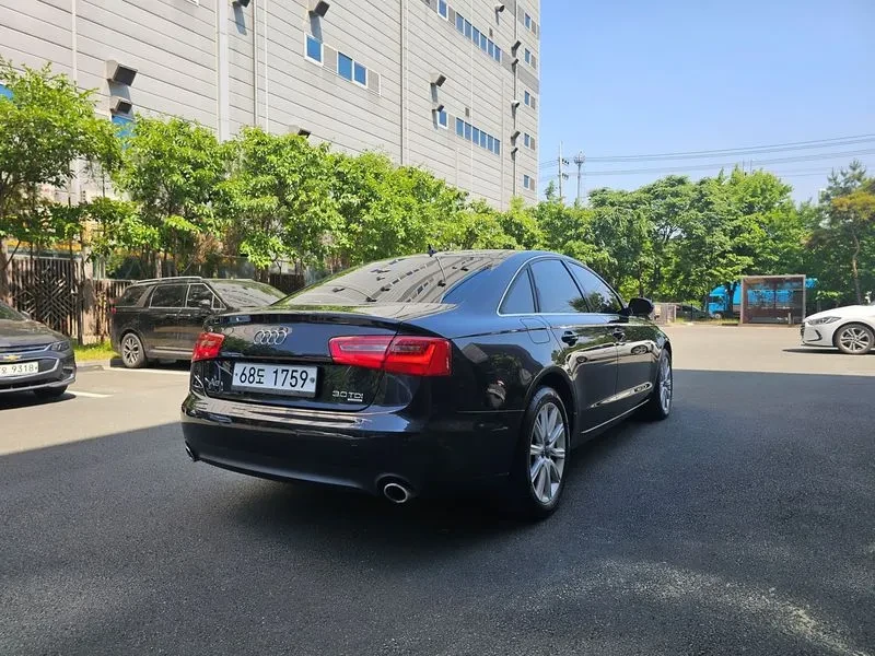 Audi A6, снимка 5 - Автомобили и джипове - 54560807