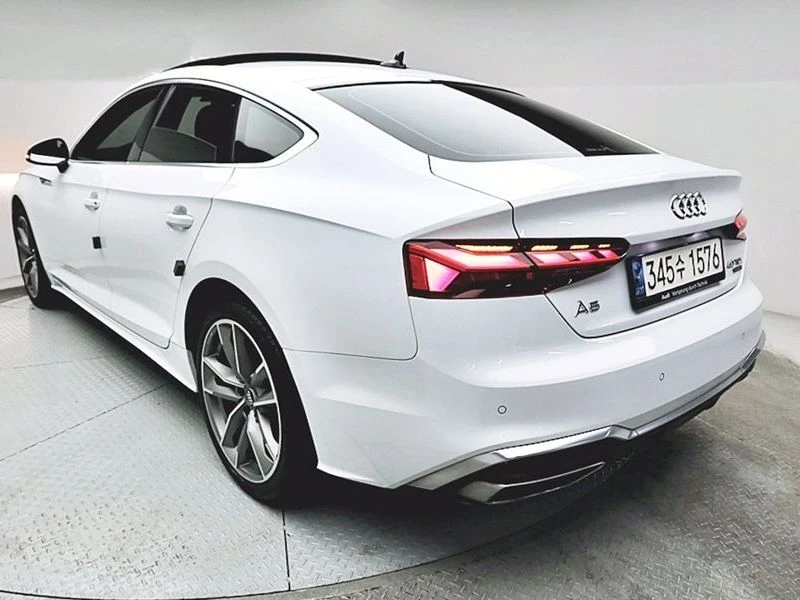 Audi A5 40 TDI Quattro Premium Sportback| 190к.с.| ВКЛ.ТЕХ, снимка 4 - Автомобили и джипове - 55119183