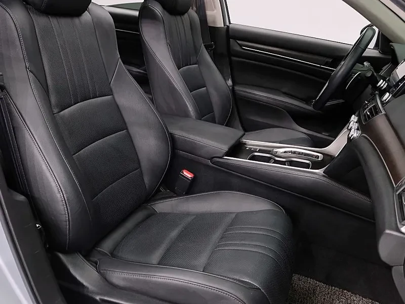 Honda Accord 2.0 Turbo Sports, снимка 13 - Автомобили и джипове - 55841978