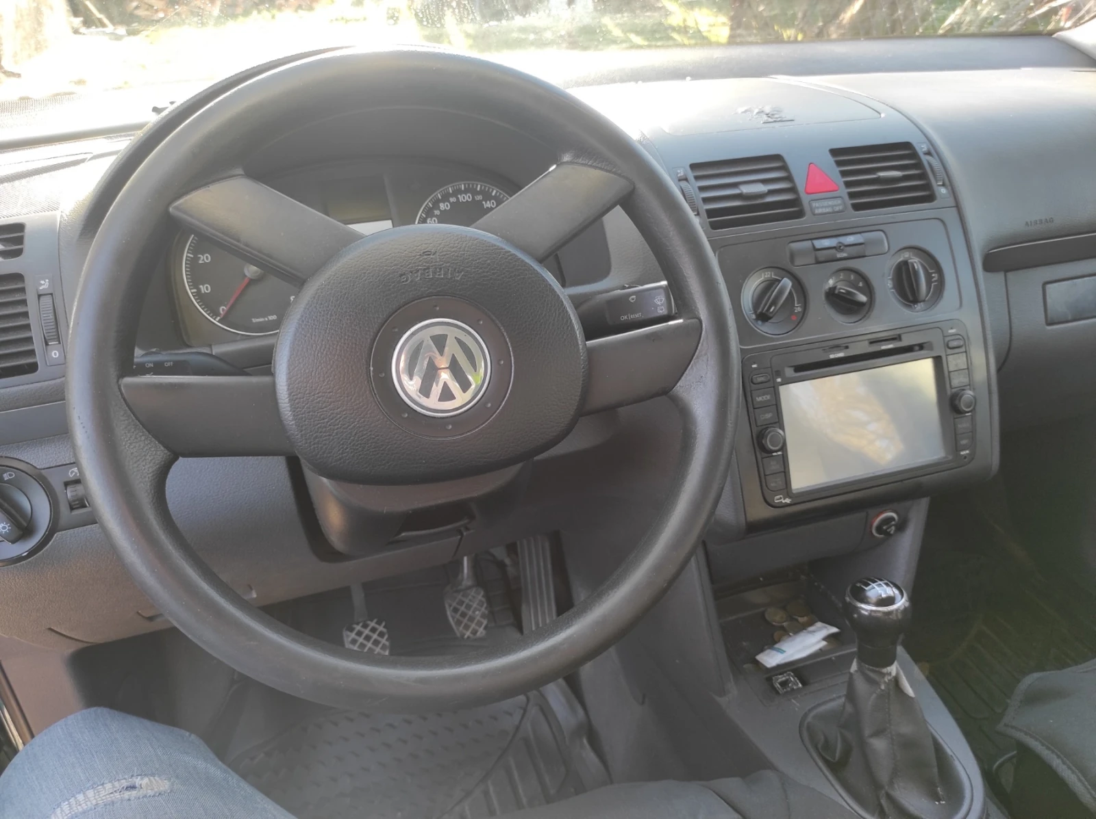 VW Touran 1.6 - изображение 10