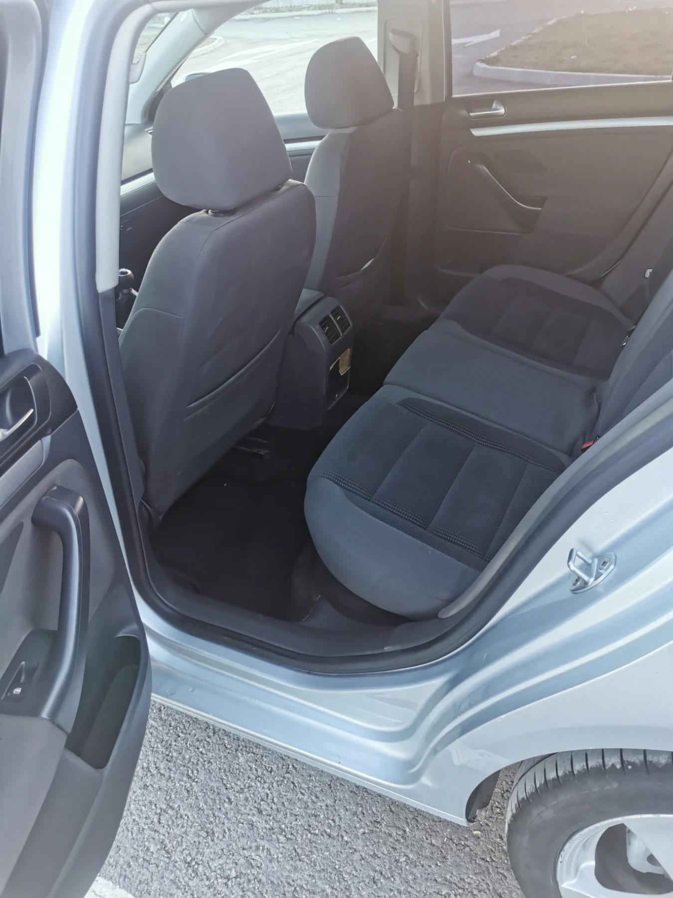 VW Golf Комби - изображение 6