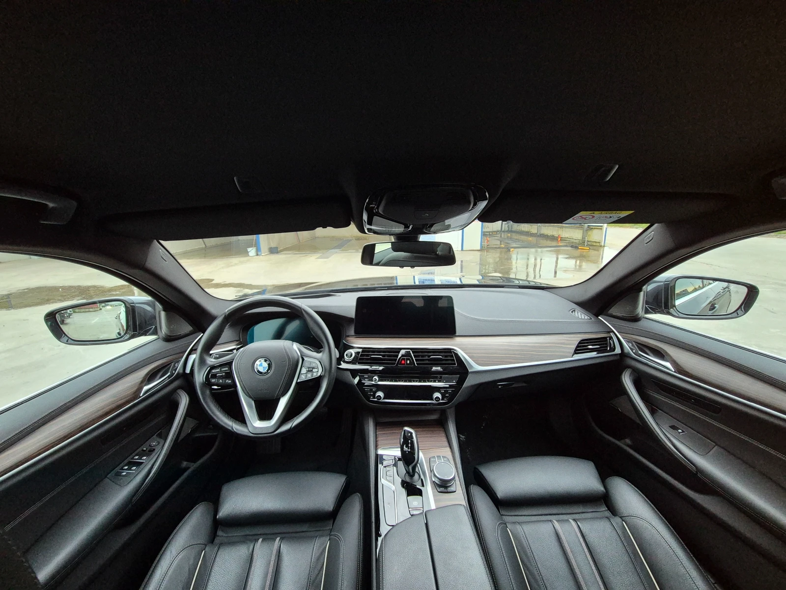 BMW 530 D xdrive premium selection в гаранция до 2027 - изображение 9
