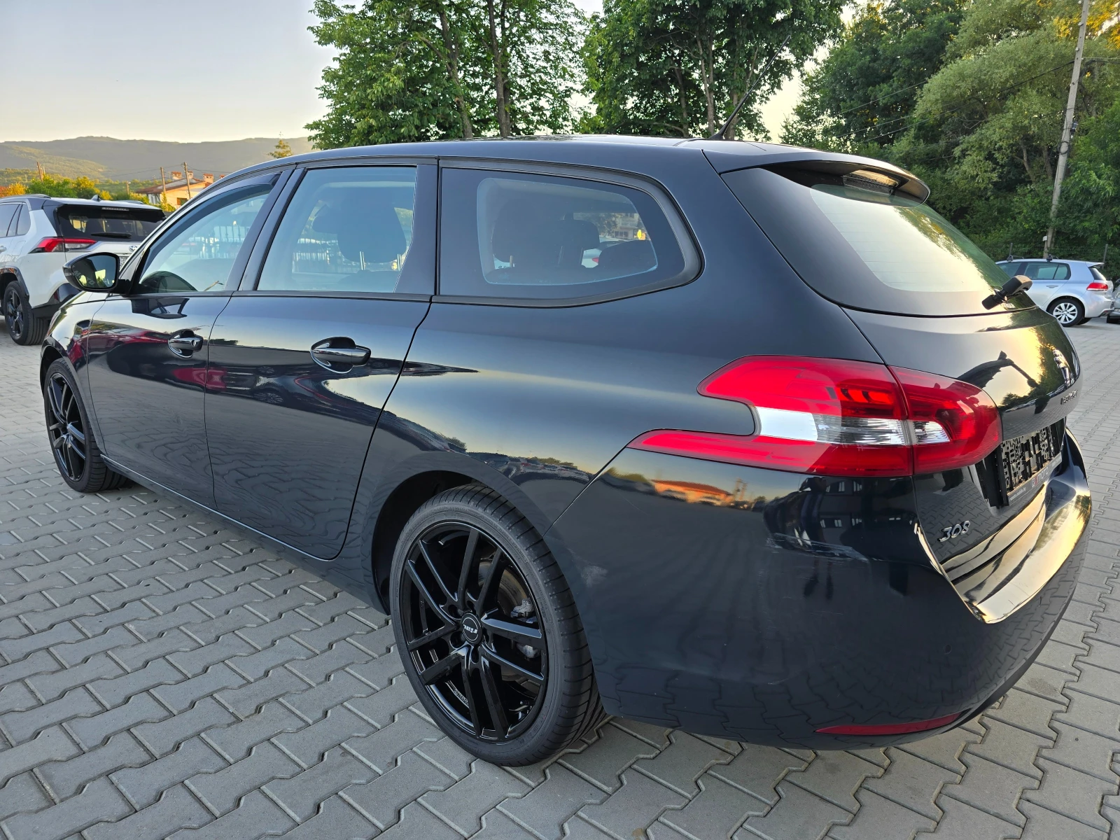 Peugeot 308 2.0HDI, 150к.с., Нави, Темпомат! - изображение 4
