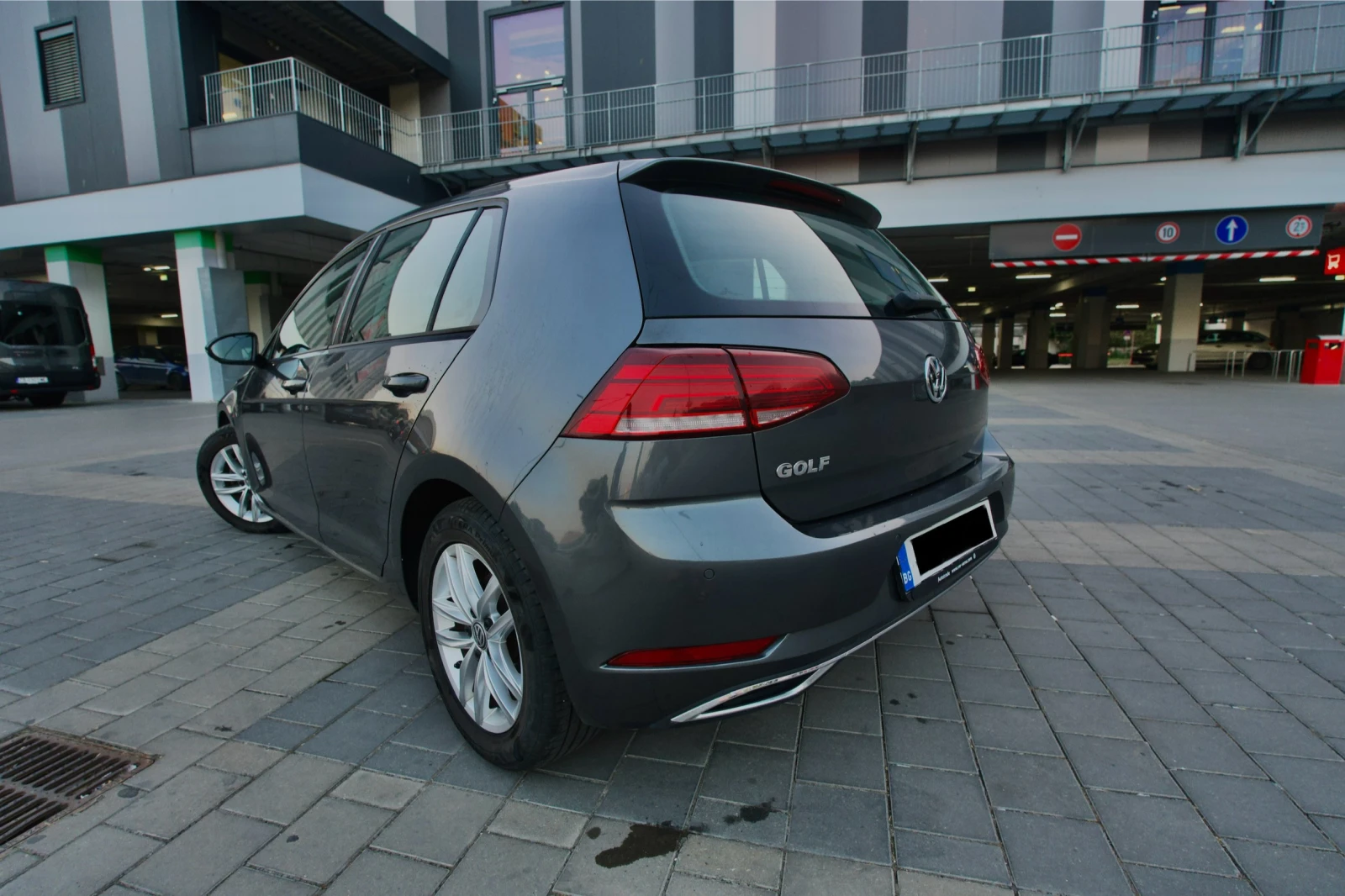 VW Golf 7.5 1.5 TSI 150кс highline - изображение 5