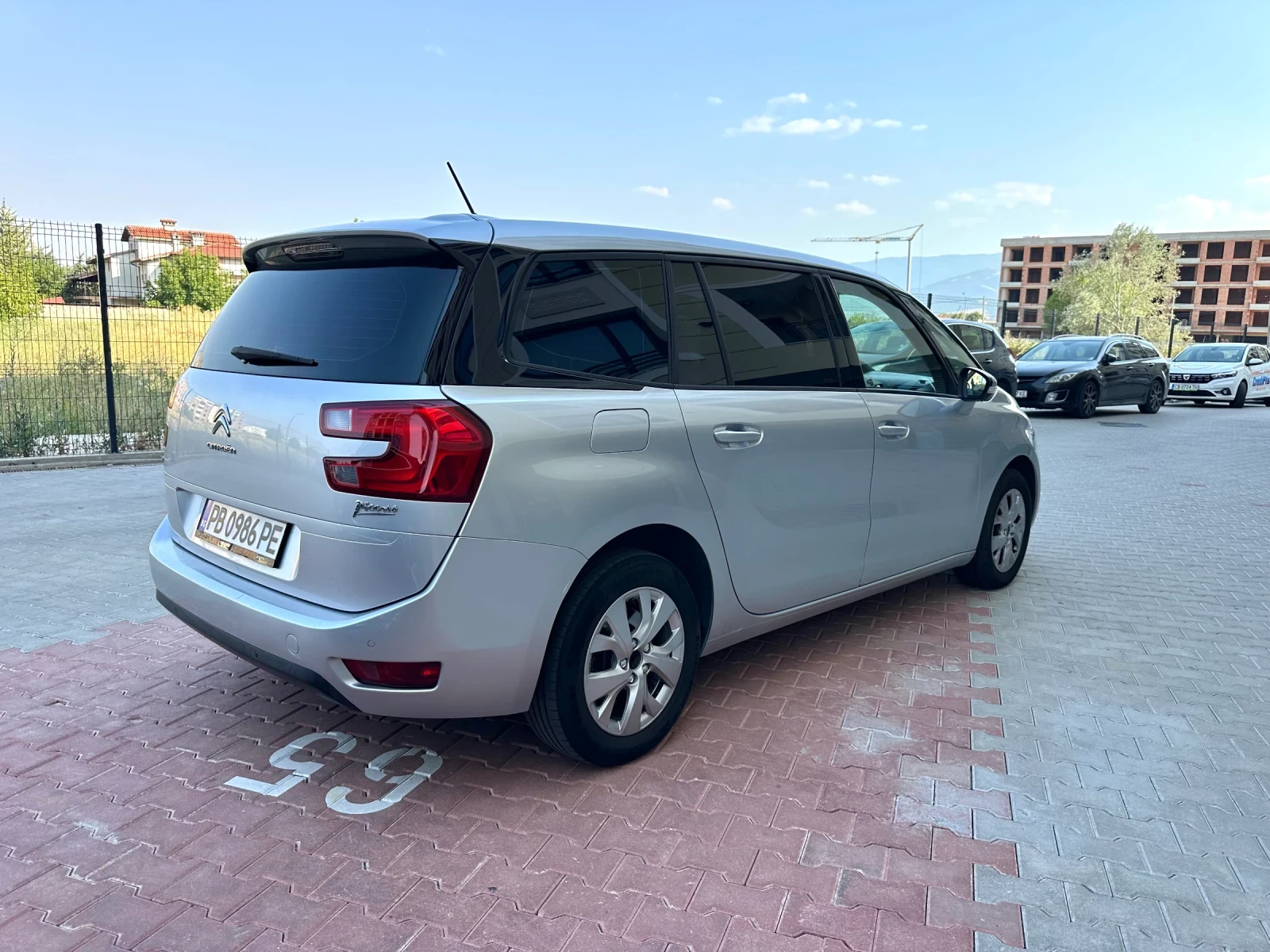 Citroen Grand C4 Picasso 6+ 1/Navi/Led - изображение 5