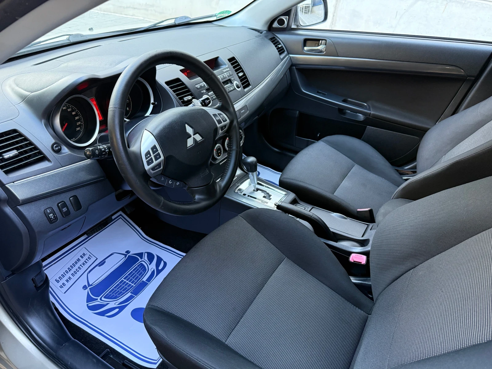 Mitsubishi Lancer 1.8i АВТОМАТИК - изображение 6