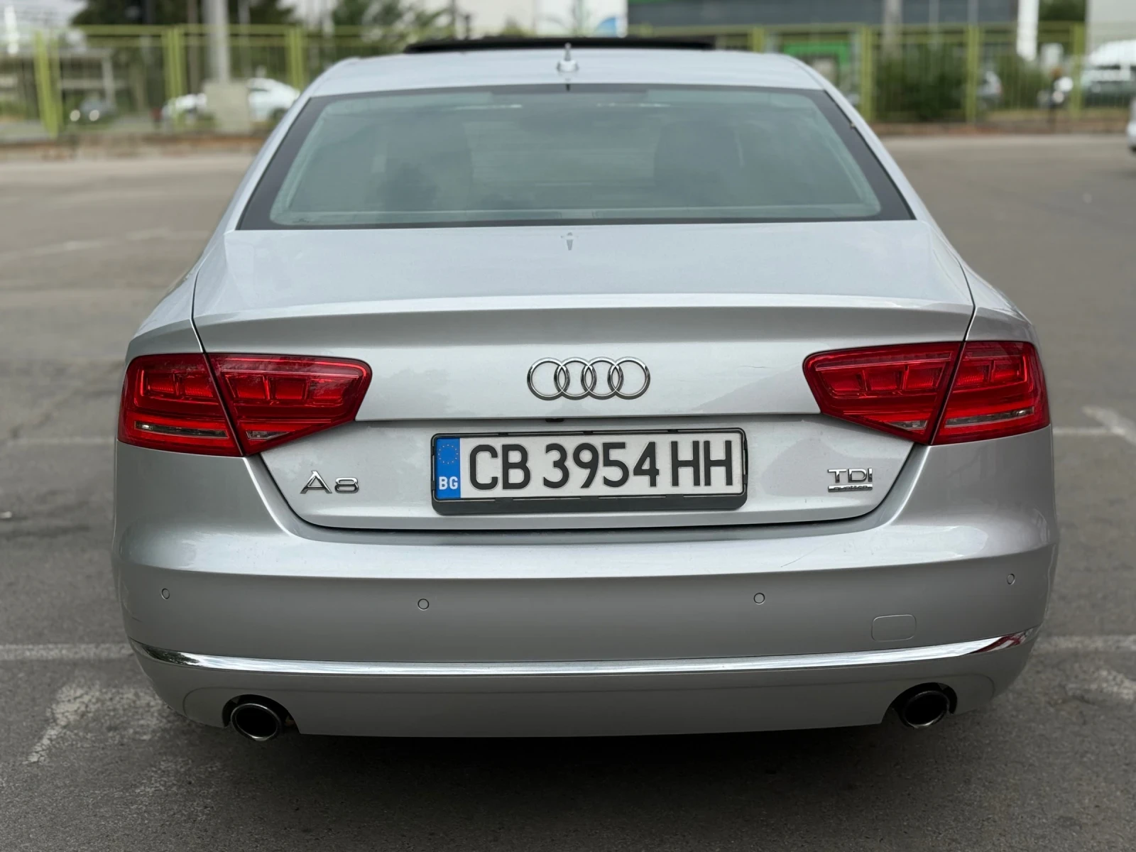 Audi A8 4.2TDI* 4x4* FULL LED* ВАКУМ* ОБДУХ* DISTR* BOSE - изображение 3