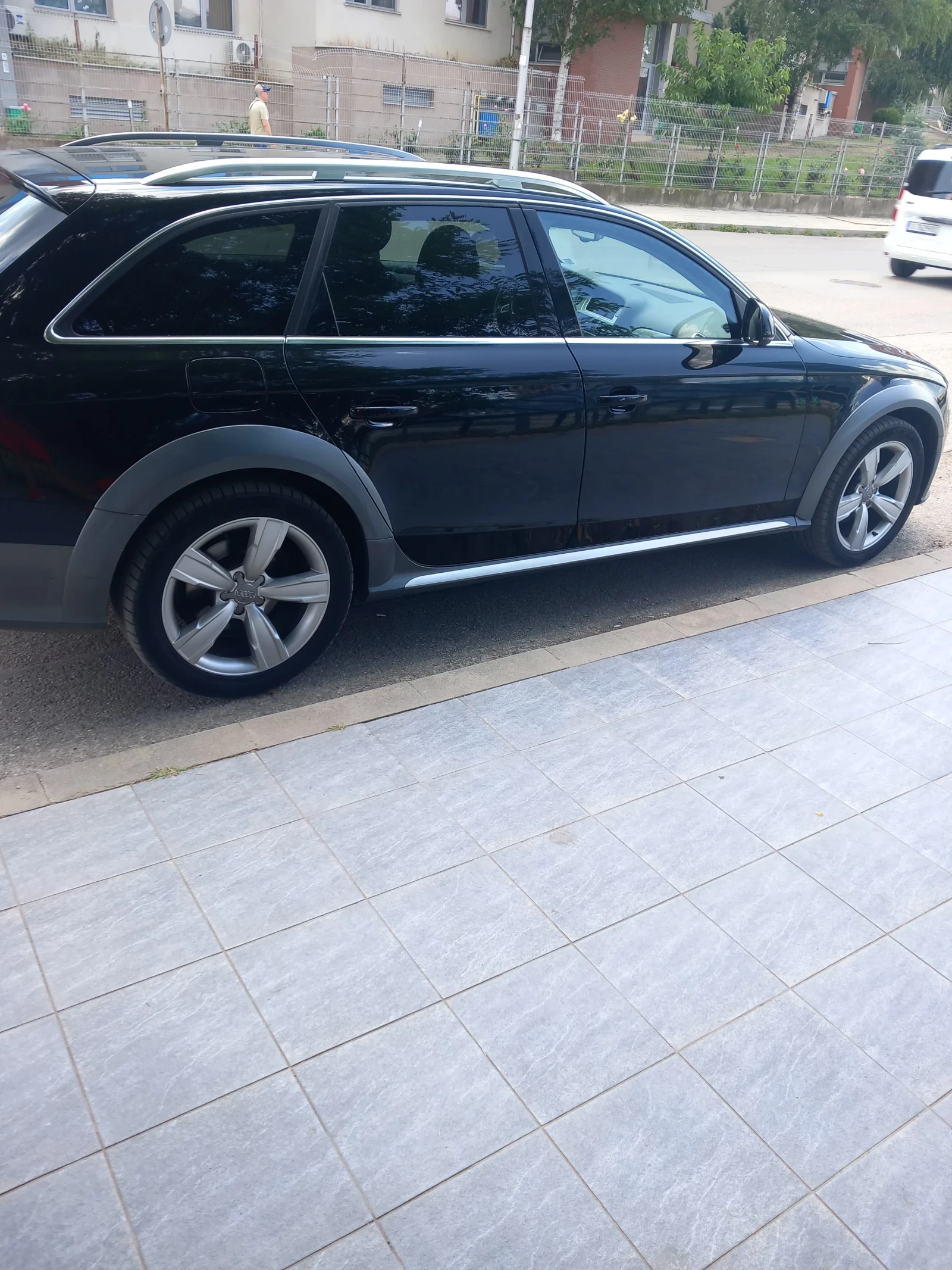 Audi A4 Allroad TDI - изображение 9