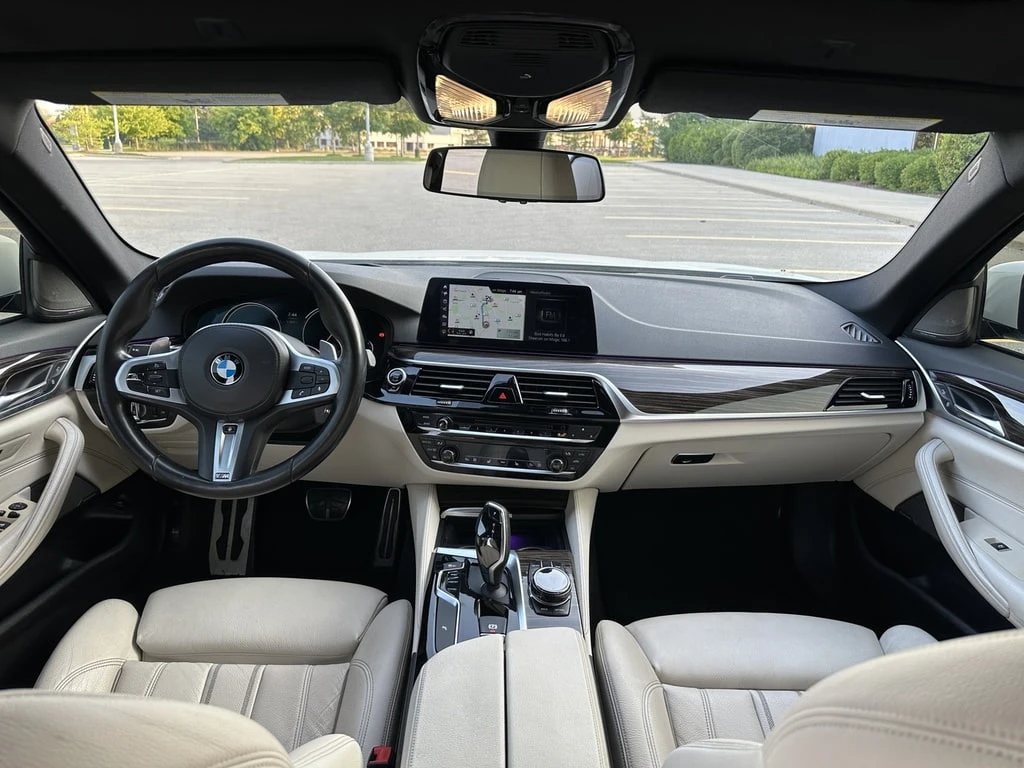 BMW 530 *  *    * CARFAX *  | Mobile.bg   11