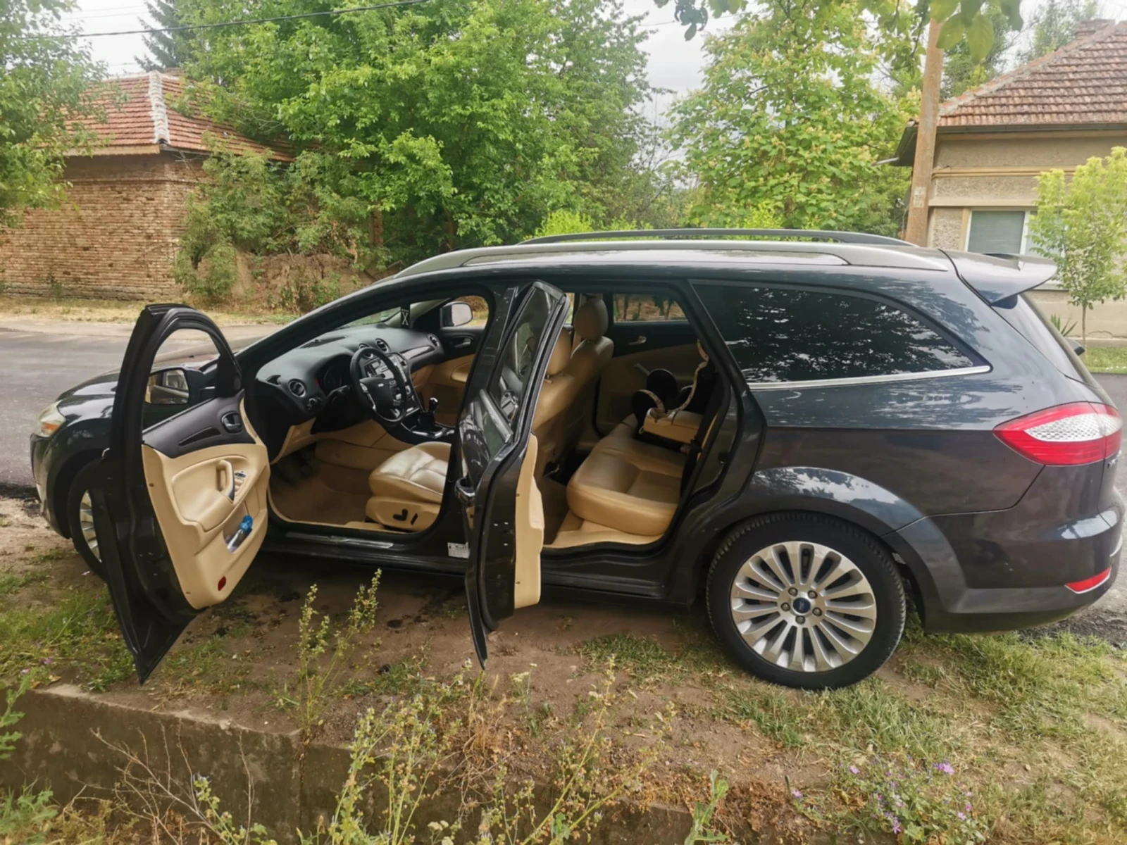 Ford Mondeo Ghia - изображение 5