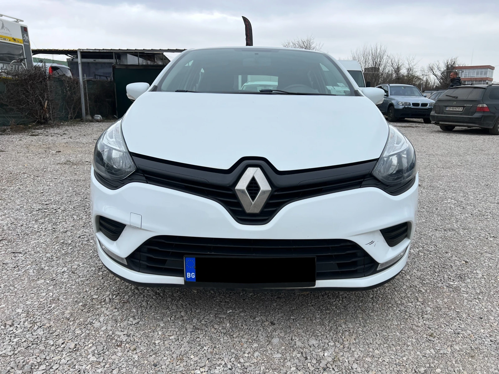 Renault Clio 1.2 16v , снимка 2 - Автомобили и джипове - 53893848