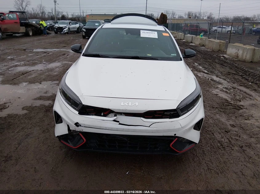 Kia Forte 1.6L I-4 DI, DOHC, VVT, TURBO, 201HP Front Wheel | Mobile.bg � ����������� 12