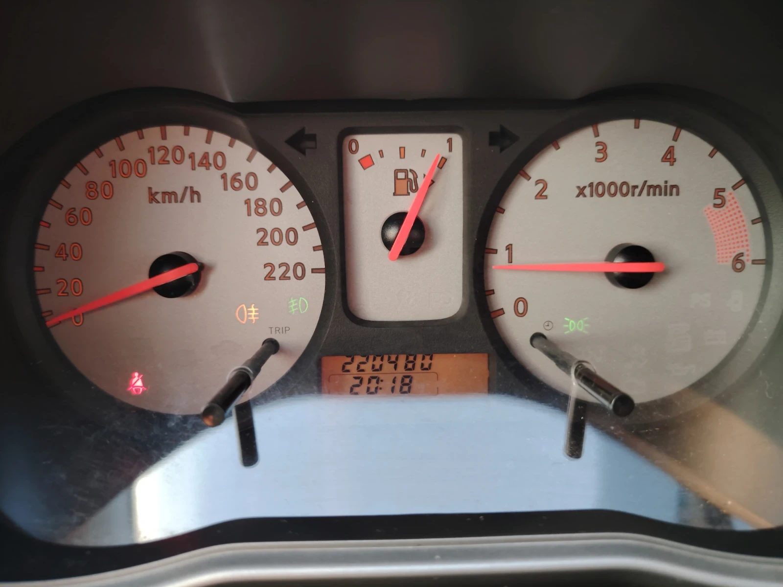 Nissan Note, снимка 7 - Автомобили и джипове - 54128939