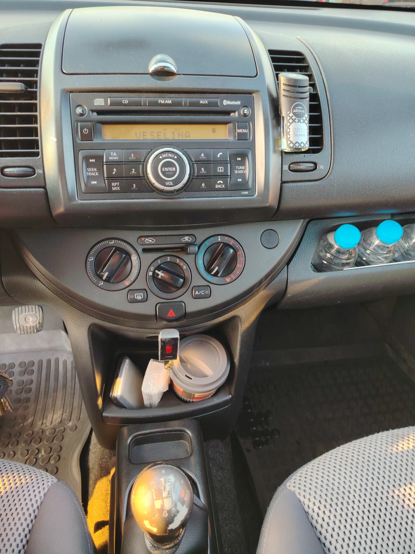 Nissan Note, снимка 15 - Автомобили и джипове - 54128939