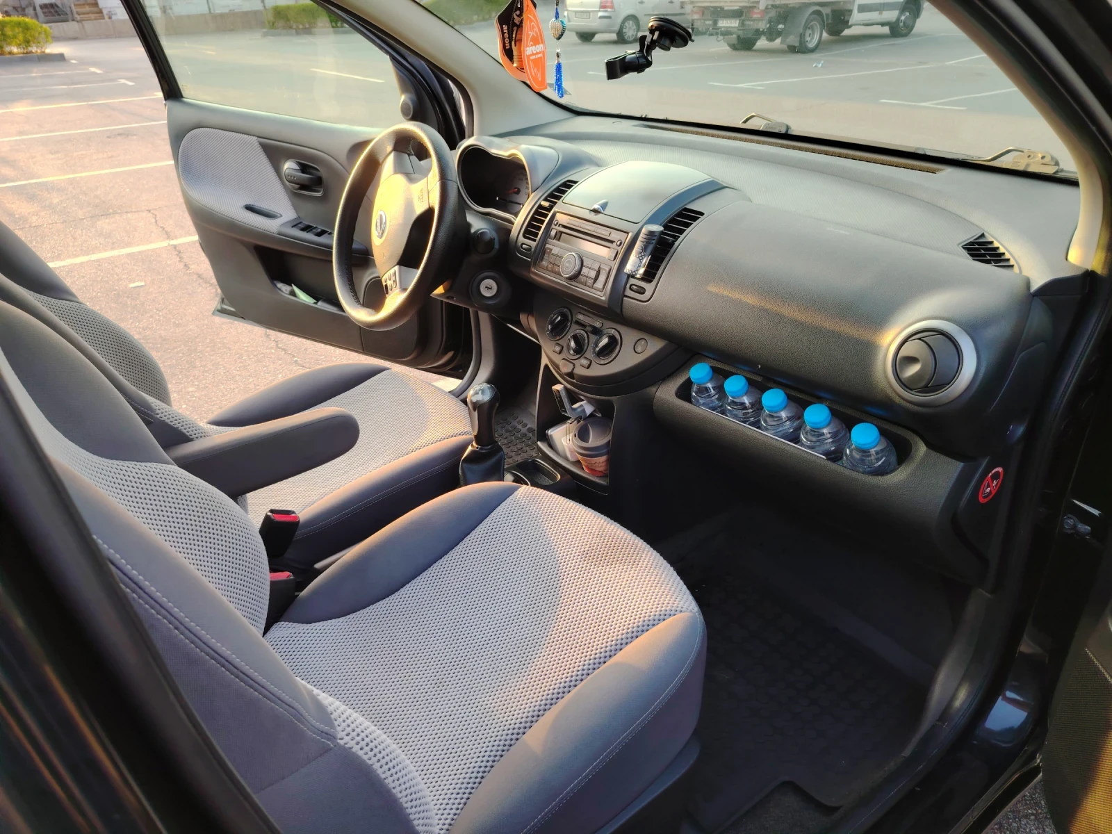 Nissan Note, снимка 3 - Автомобили и джипове - 54128939