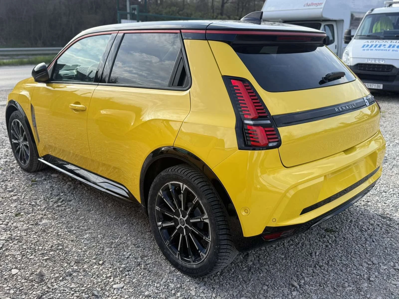 Renault 5 R5 E-TECH ELECTRIC 150HP, снимка 5 - Автомобили и джипове - 54167539