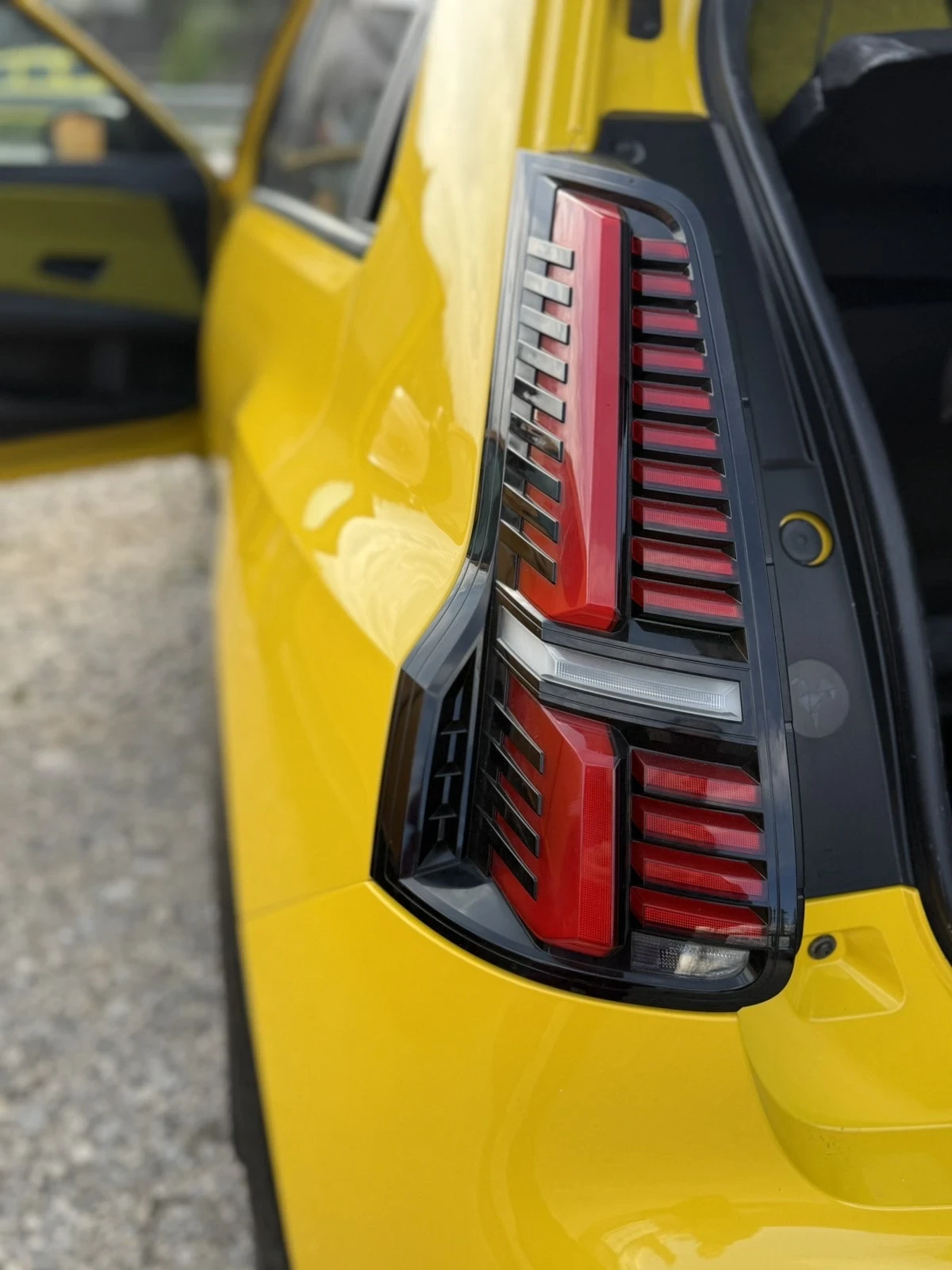 Renault 5 R5 E-TECH ELECTRIC 150HP, снимка 14 - Автомобили и джипове - 54167539