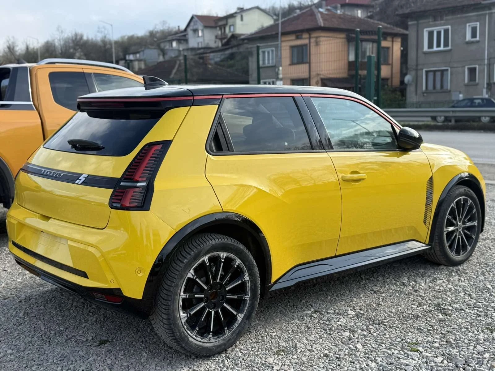 Renault 5 R5 E-TECH ELECTRIC 150HP, снимка 4 - Автомобили и джипове - 54167539