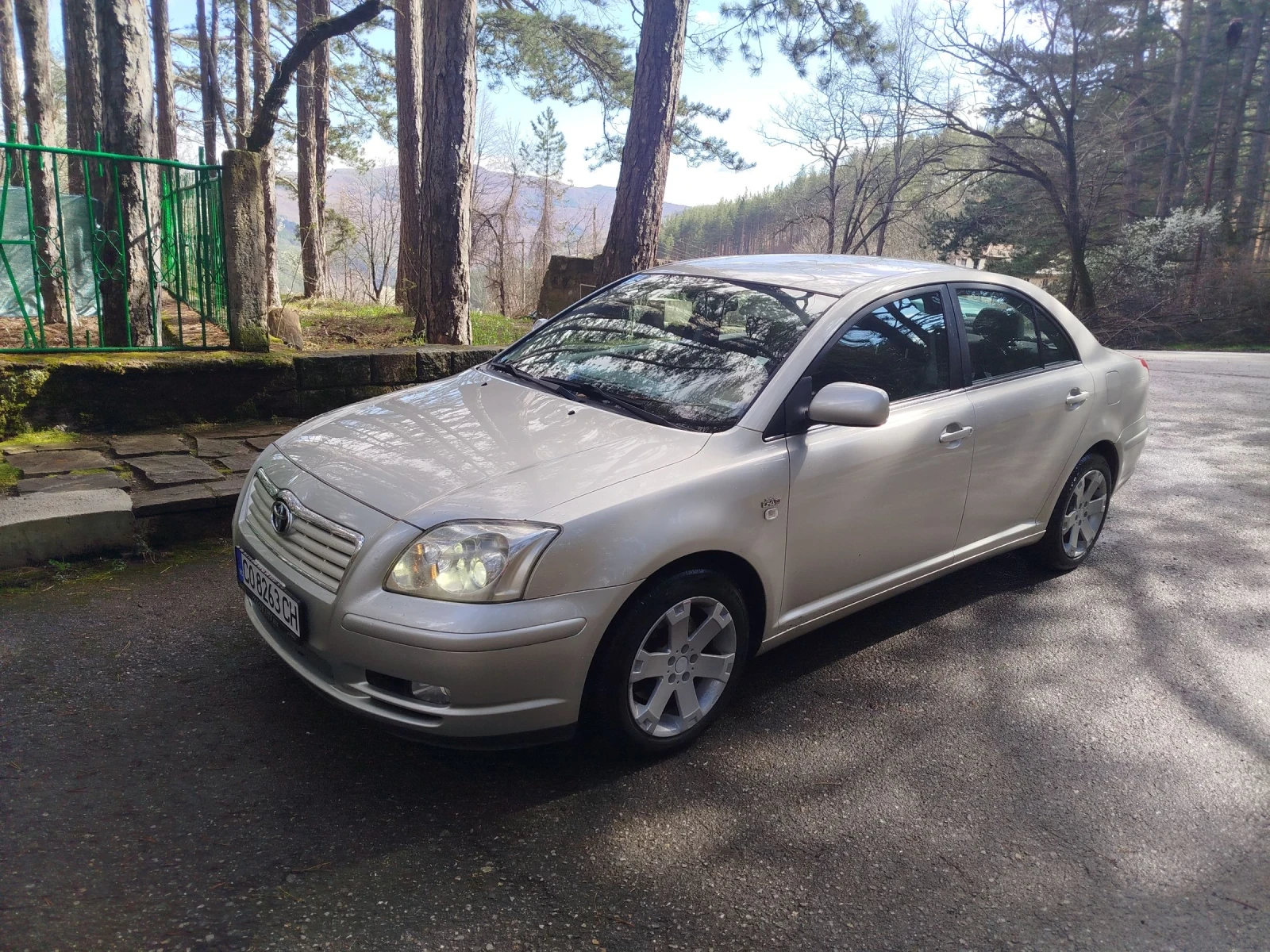 Toyota Avensis 2.0D4D  116к.с ТОП, снимка 10 - Автомобили и джипове - 54171725