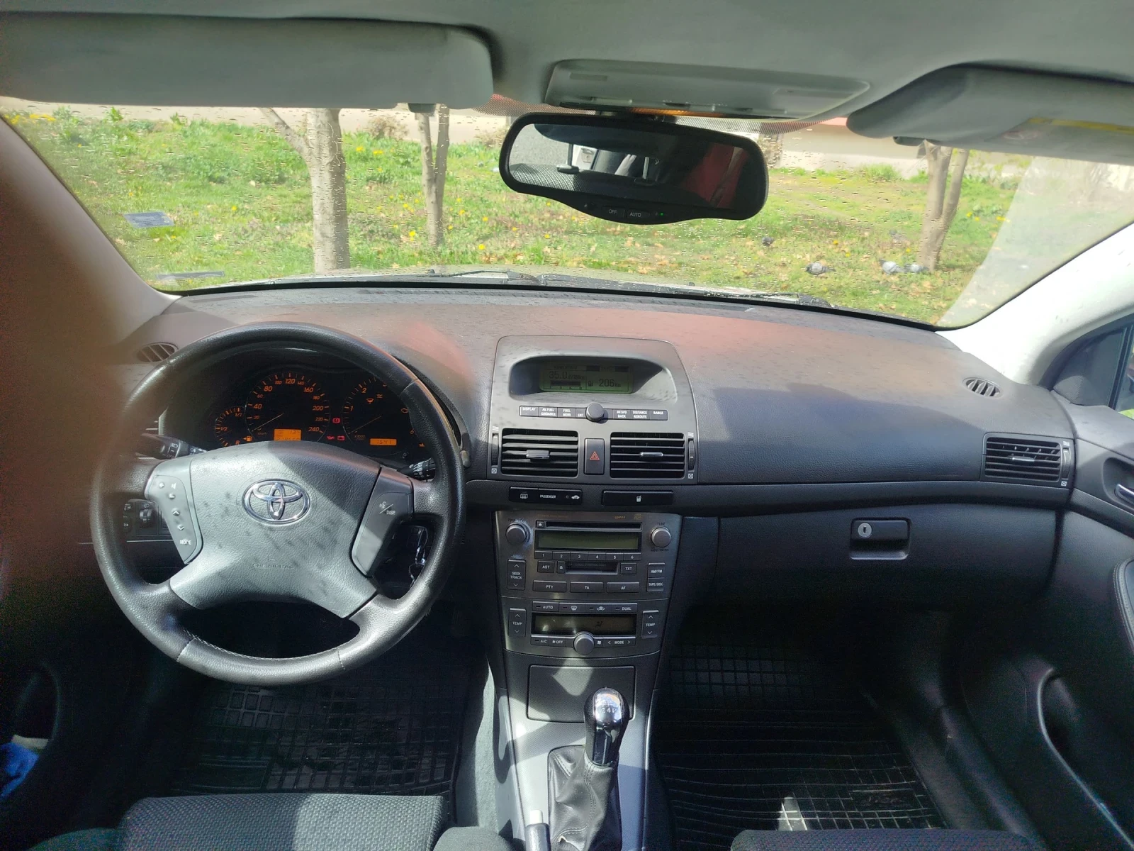 Toyota Avensis 2.0D4D  116к.с ТОП, снимка 11 - Автомобили и джипове - 54171725