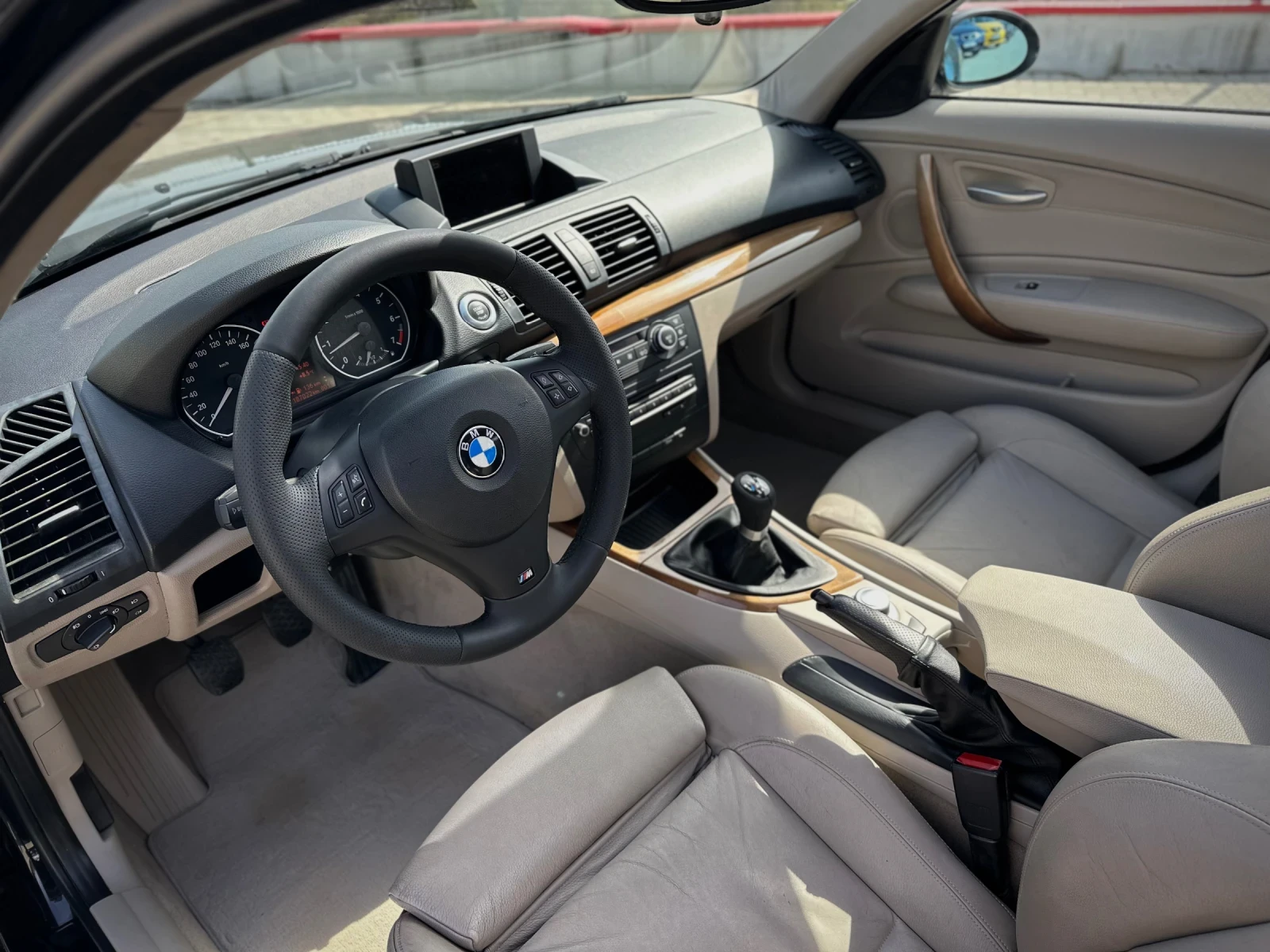 BMW 118 Facelift 2.0, снимка 9 - Автомобили и джипове - 54206830