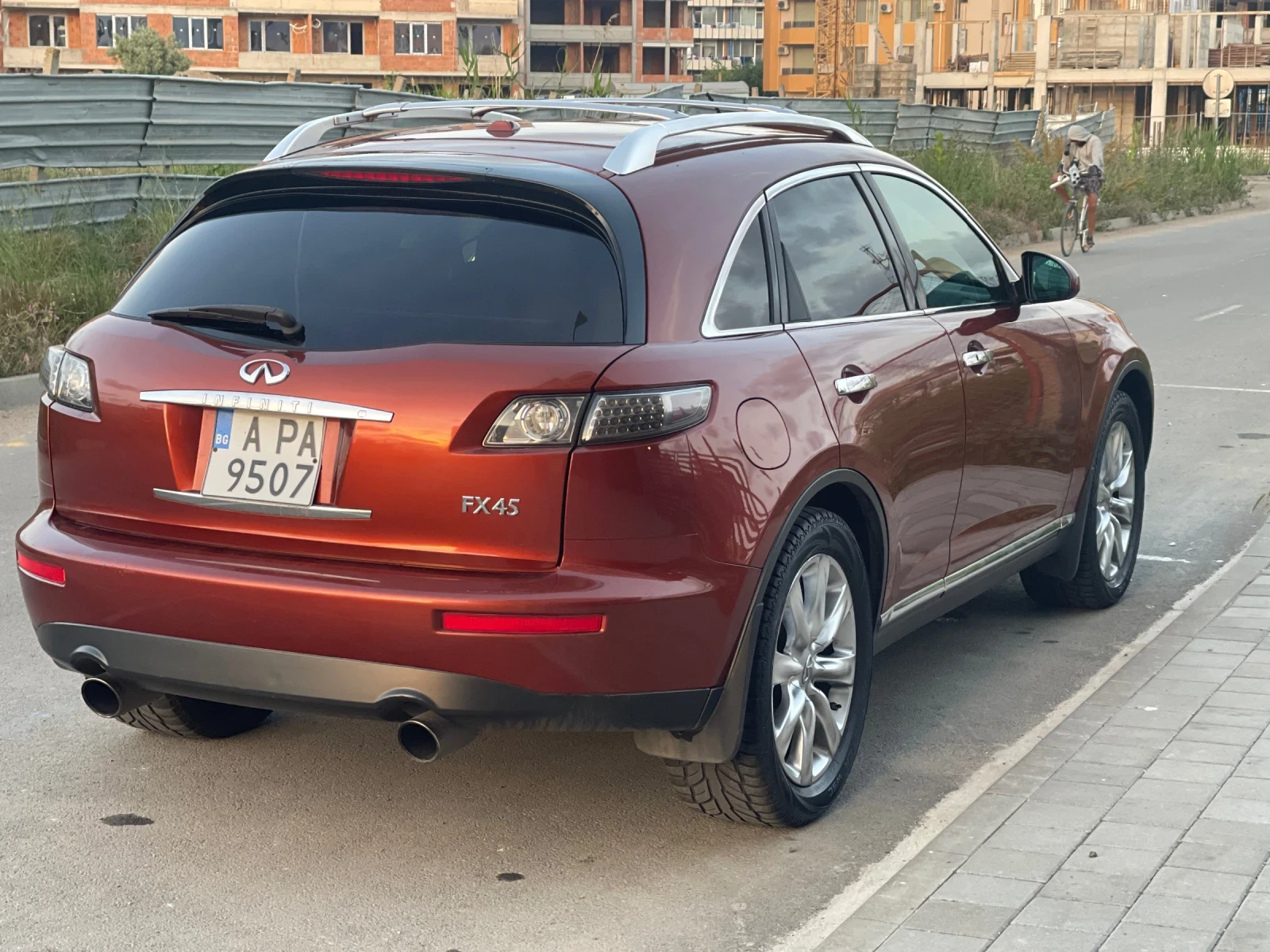 Infiniti Fx45 320к.с., снимка 3 - Автомобили и джипове - 54455649