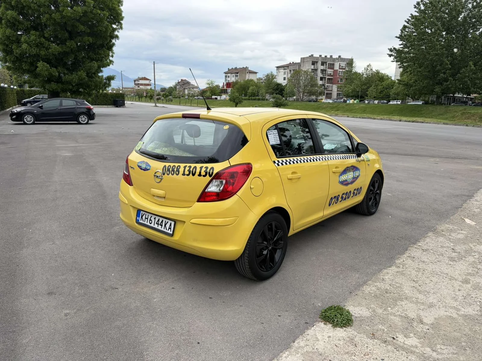 Opel Corsa, снимка 4 - Автомобили и джипове - 54527335