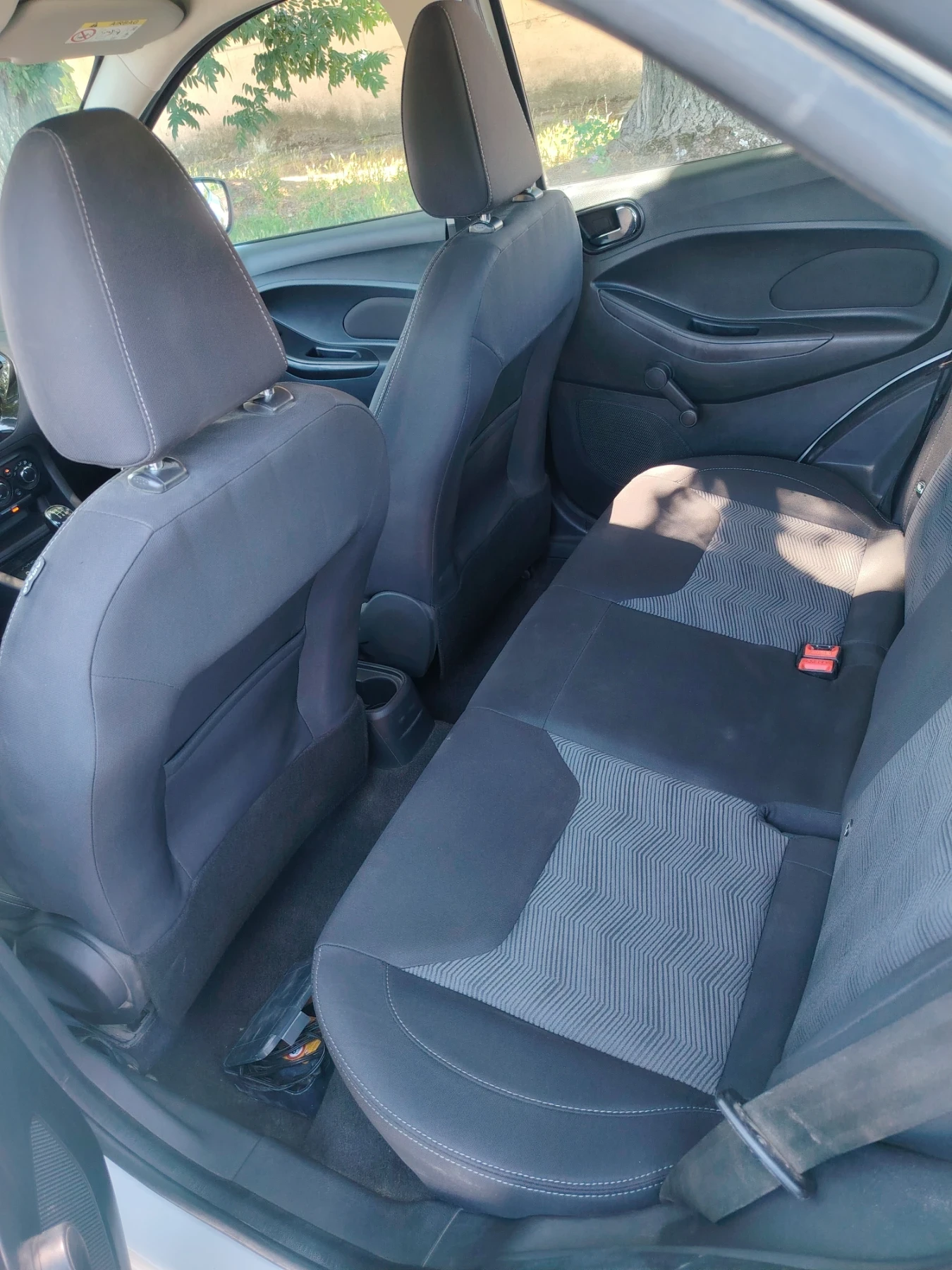 Ford Ka, снимка 9 - Автомобили и джипове - 55077304
