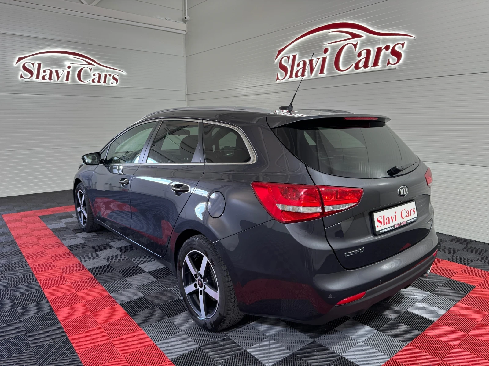 Kia Ceed 1.6 CRDI 136 hp SW | DCT | GT-LINE | 93.000 km!, снимка 4 - Автомобили и джипове - 55283246