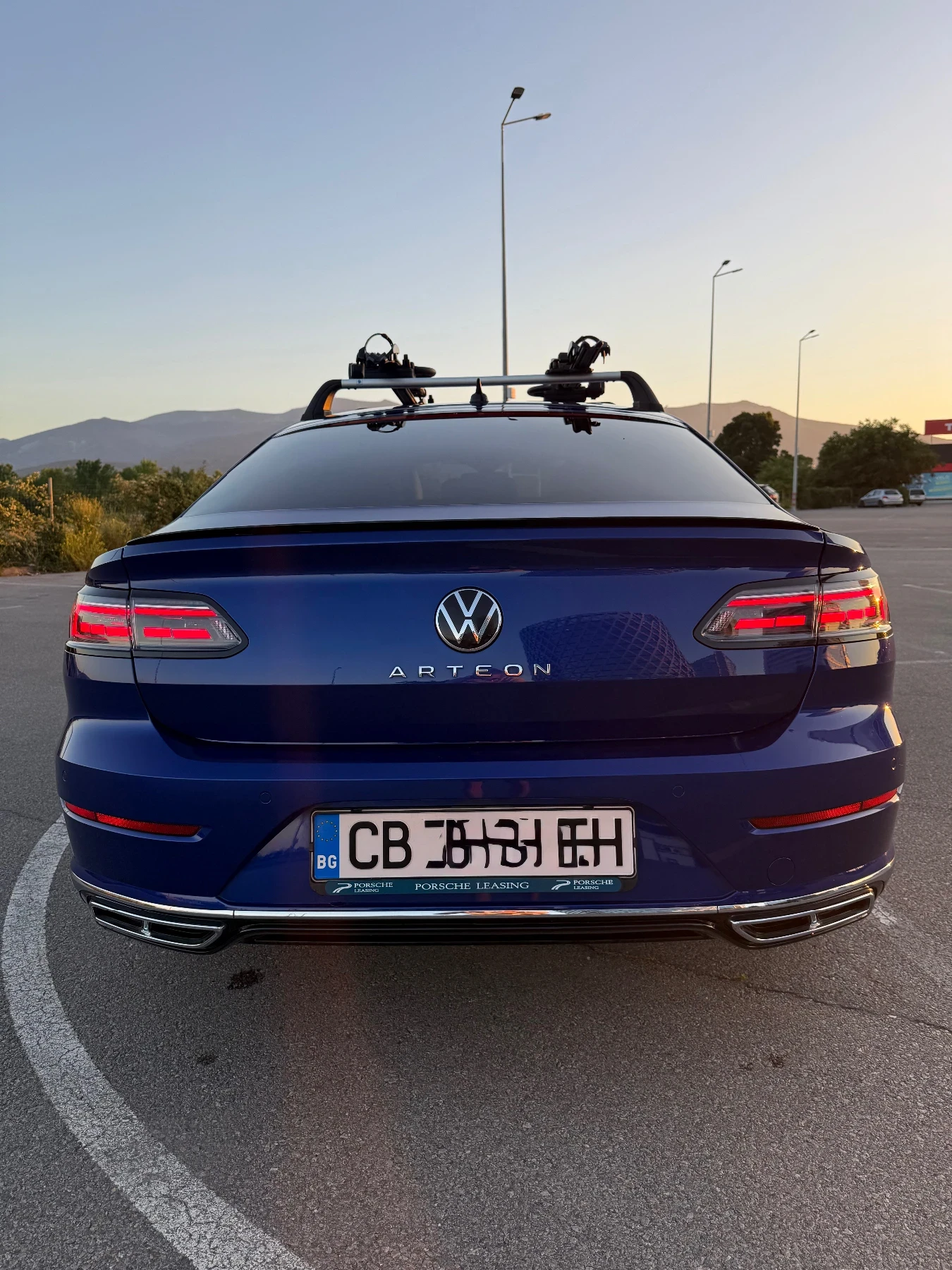 VW Arteon, снимка 4 - Автомобили и джипове - 55468162