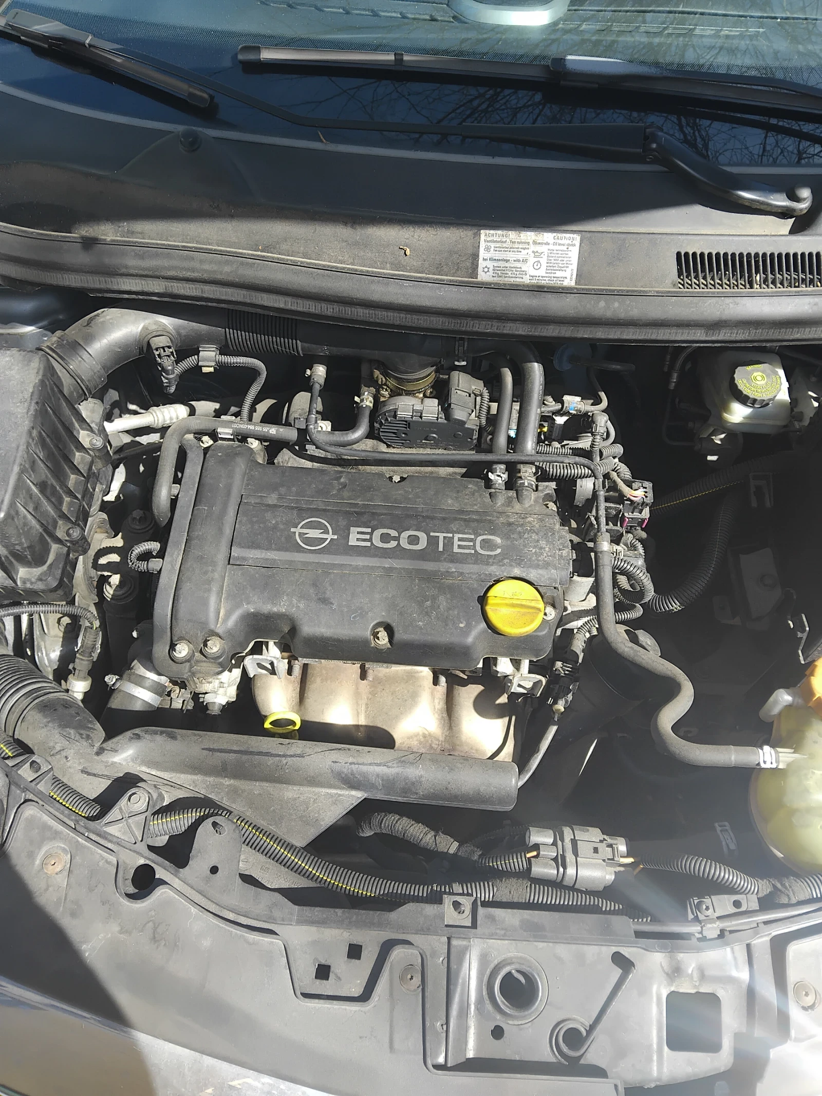 Opel Corsa 1.2 80к.с , снимка 8 - Автомобили и джипове - 56082256