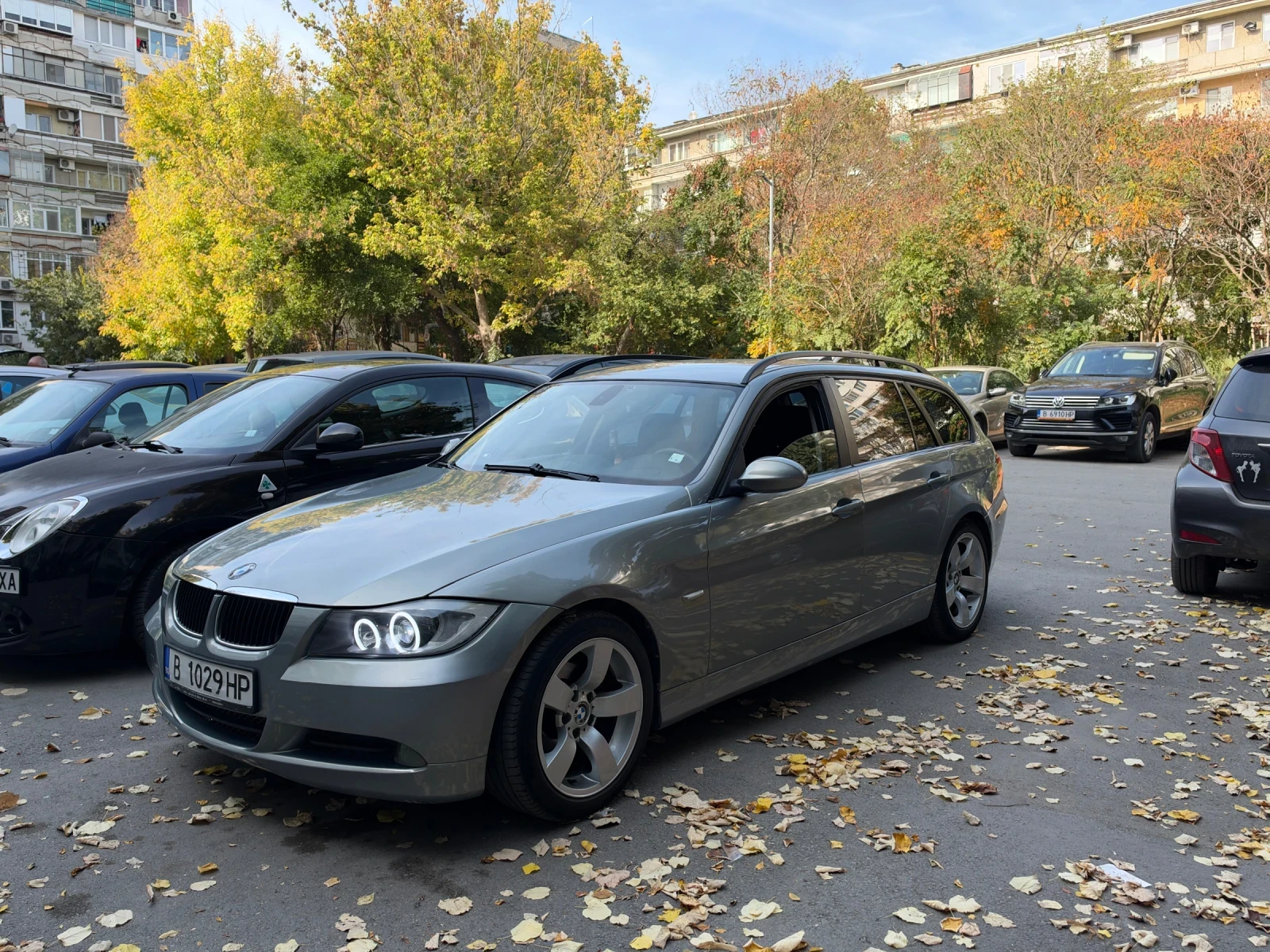 BMW 320, снимка 3 - Автомобили и джипове - 56412288