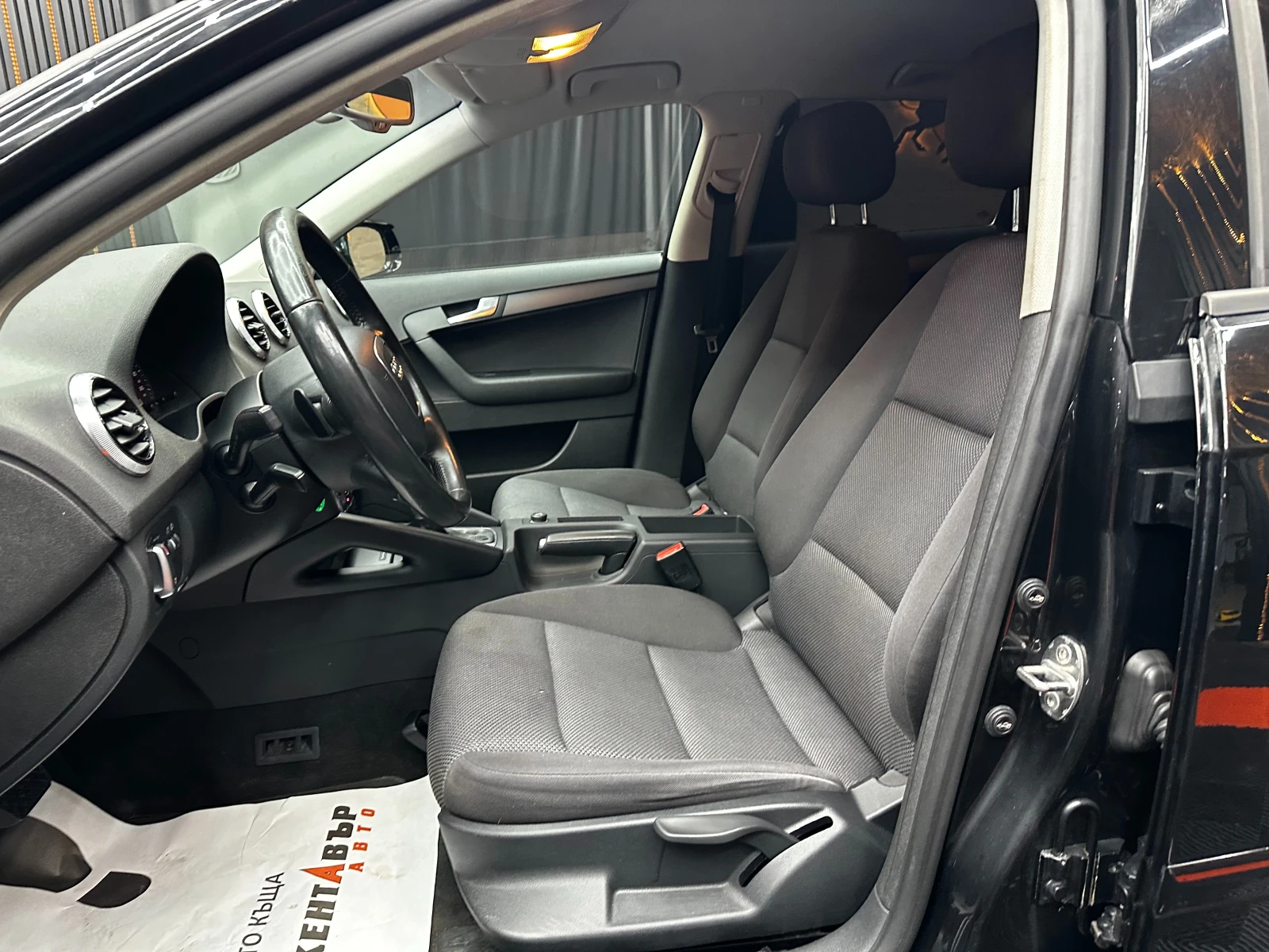 Audi A3 Sportback/Facelift/Бензин , снимка 6 - Автомобили и джипове - 56514967