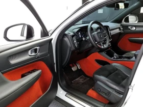 Volvo XC40 2.0 Automatic, снимка 10