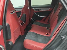 Jaguar F-PACE * P550 SVR * CARFAX * БЕЗ ПЪРВОНАЧАЛНА ВНОСКА, снимка 12