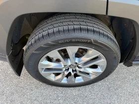 Toyota Rav4 XLE Premium ЦЕНА ДО БЪЛГАРИЯ АВТОКРЕДИТ | Auto.bg — изображение 8