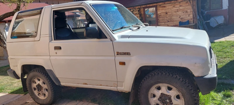 Daihatsu Feroza, снимка 12 - Автомобили и джипове - 48003510