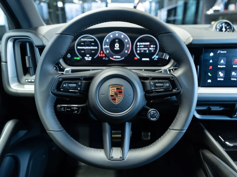 Porsche Cayenne, снимка 9 - Автомобили и джипове - 51192561