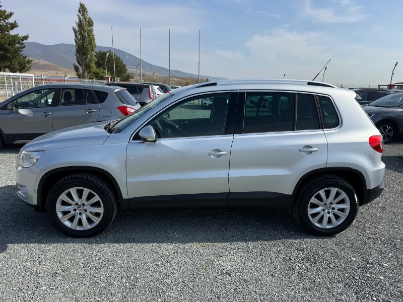 VW Tiguan (KATO НОВА)^(4x4), снимка 10 - Автомобили и джипове - 52126463